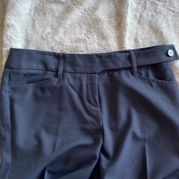 BCBG black slacks two pockets in front two pockets in the back size 8 - Picture 8 of 14